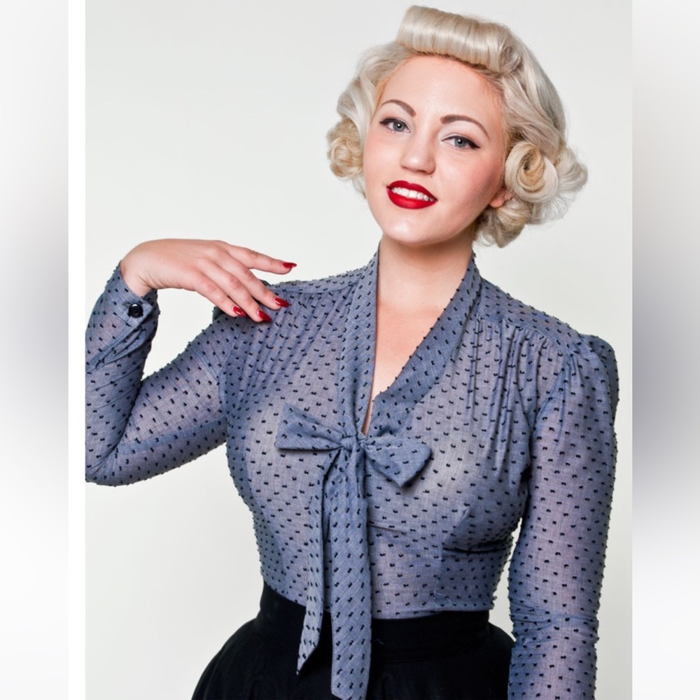 Heart of Haute Elsa Blouse Chambray Swiss Blue Dot 1XL